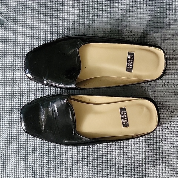 Stuart Weitzman patent leather mules - Picture 1 of 8